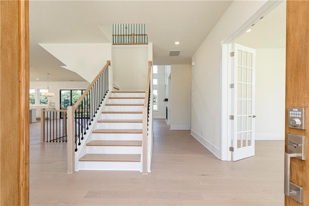 5 bedroom, 4 bathroom, 3,808 sq ft single family residence for sale at 3810 Mustang Way, Cumming, GA 30040 — photo 3