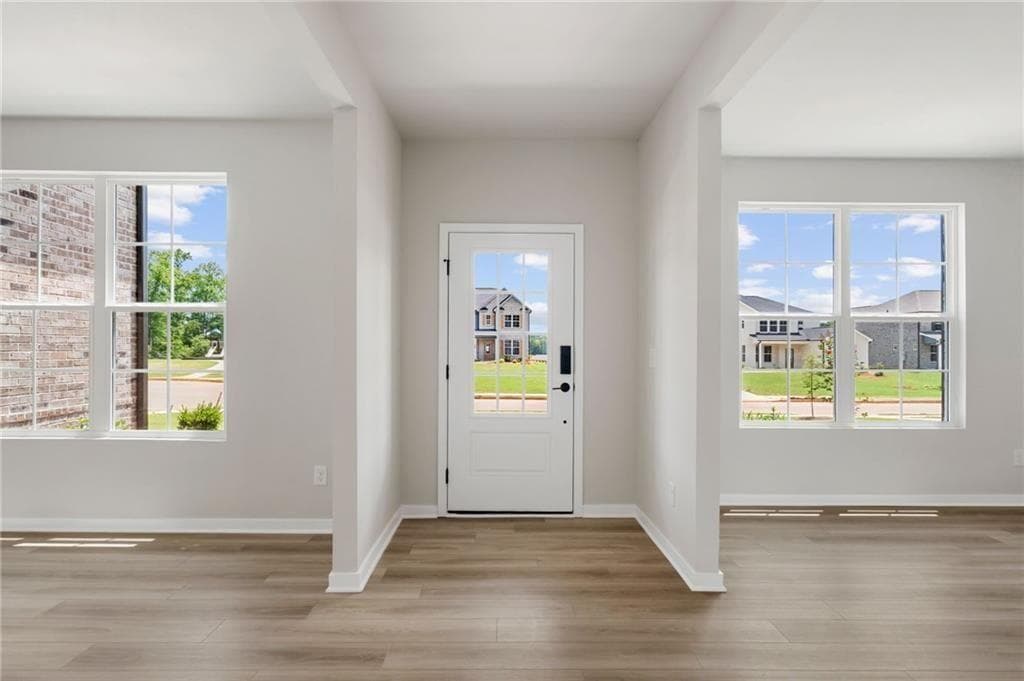 5 bedroom, 3 bathroom, 2,987 sq ft single family residence for sale at 136 Serenade Creek Road, Mcdonough, GA 30252 — photo 2