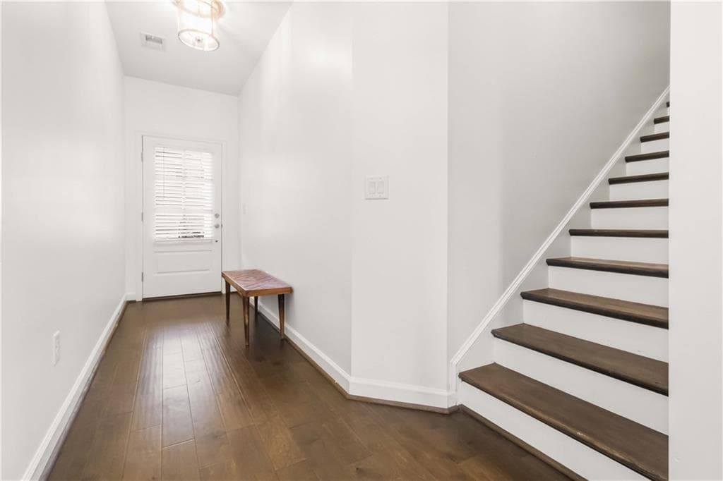 3 bedroom, 3 bathroom, 1,865 sq ft townhouse for sale at 1256 Herty Drive, Marietta, GA 30062 — photo 9