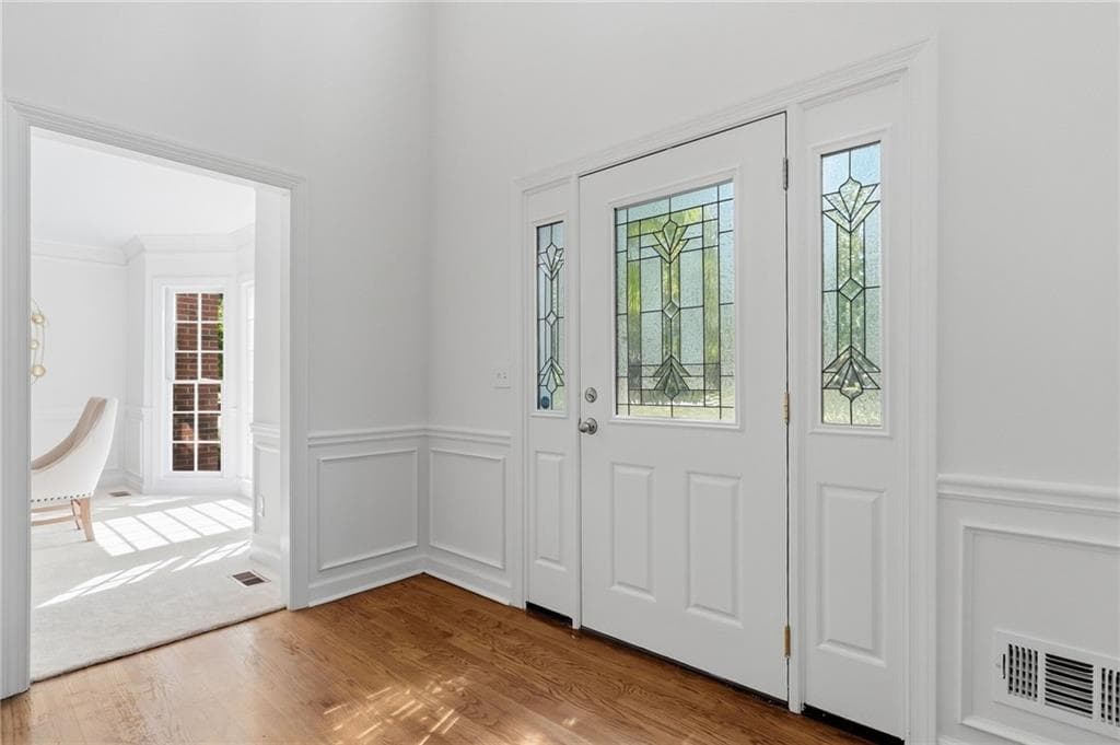 4 bedroom, 3 bathroom, 3,088 sq ft single family residence for sale at 12200 Wexford Club Drive, Roswell, GA 30075 — photo 4