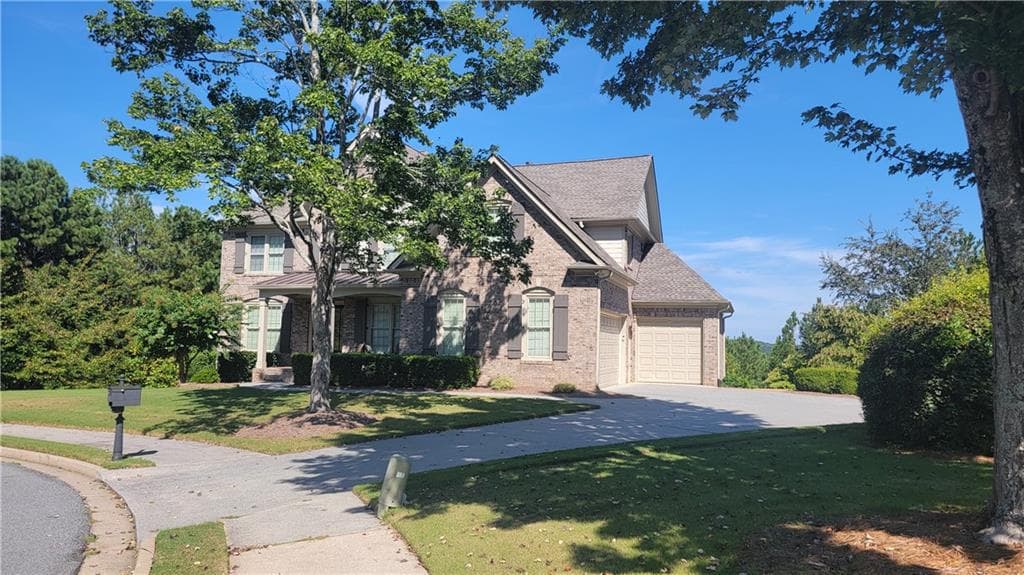 6 bedroom, 5 bathroom single family residence for rent at 1231 Ellington Court, Cumming, GA 30041 for $4,750 a month — photo 2