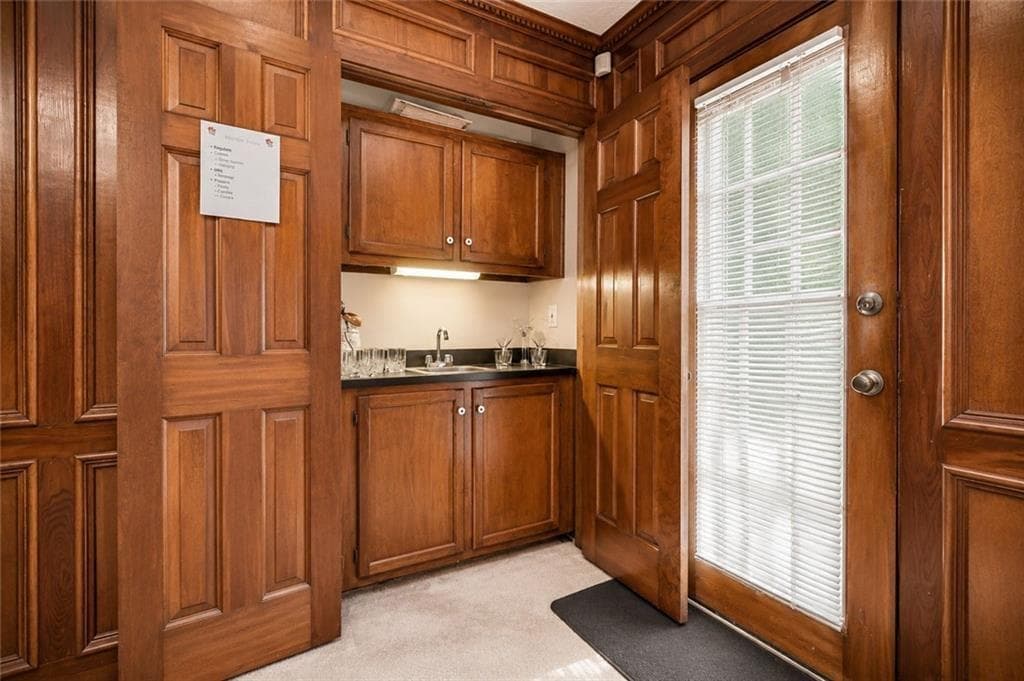 3 bedroom, 3 bathroom, 2,283 sq ft single family residence under contract at 4359 Hambrick Place, Stone Mountain, GA 30083 — photo 7