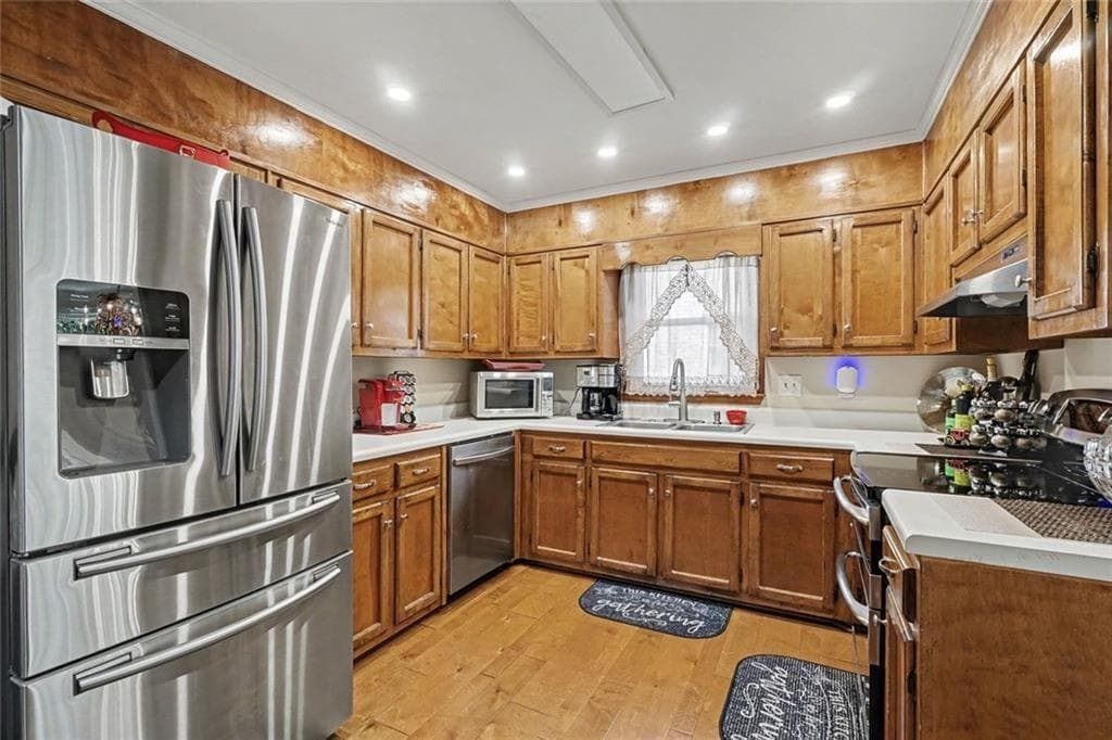 3 bedroom, 3 bathroom, 2,283 sq ft single family residence under contract at 4359 Hambrick Place, Stone Mountain, GA 30083 — photo 10