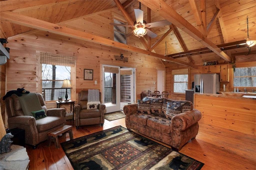 3 bedroom, 3 bathroom, 1,800 sq ft single family residence for sale at 173 Mountain Laurel Lane, Ellijay, GA 30536 — photo 4