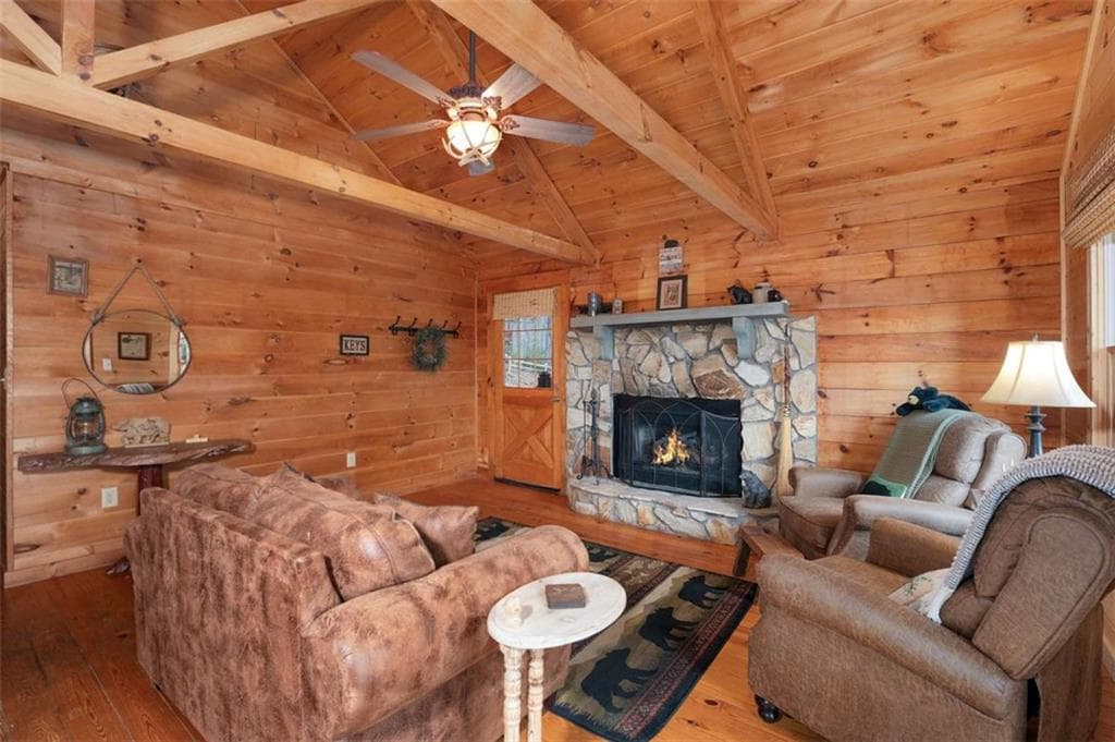 3 bedroom, 3 bathroom, 1,800 sq ft single family residence for sale at 173 Mountain Laurel Lane, Ellijay, GA 30536 — photo 5