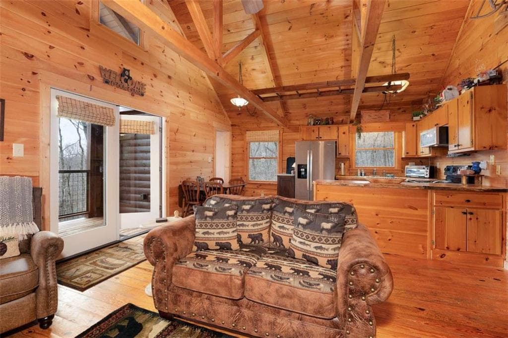 3 bedroom, 3 bathroom, 1,800 sq ft single family residence for sale at 173 Mountain Laurel Lane, Ellijay, GA 30536 — photo 8