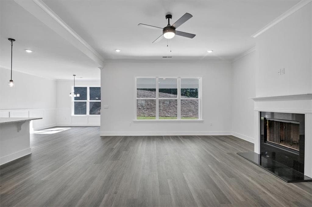 4 bedroom, 3 bathroom, 2,620 sq ft single family residence under contract at 3407 Venice Court, Douglasville, GA 30135 — photo 5