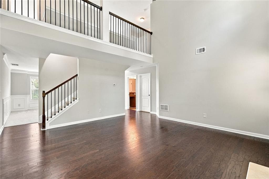 5 bedroom, 3 bathroom, 2,527 sq ft single family residence for rent at 5335 Redfield Way, Cumming, GA 30028 for $2,495 a month — photo 6