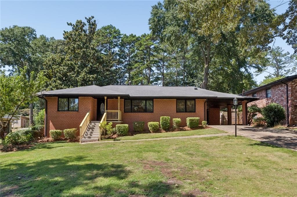 4 bedroom, 4 bathroom, 2,515 sq ft single family residence for sale at 2171 Edgemore Drive, Atlanta, GA 30316