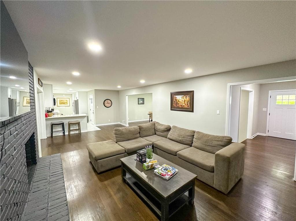 5 bedroom, 4 bathroom, 2,180 sq ft single family residence for sale at 2376 Melinda Drive, Atlanta, GA 30345 — photo 10