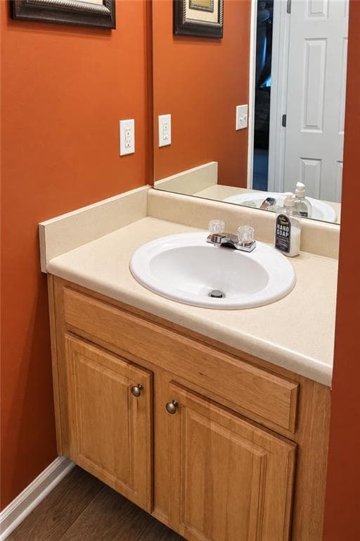 4 bedroom, 3 bathroom, 2,437 sq ft single family residence under contract at 2875 Lake Port Drive, Snellville, GA 30039 — photo 9