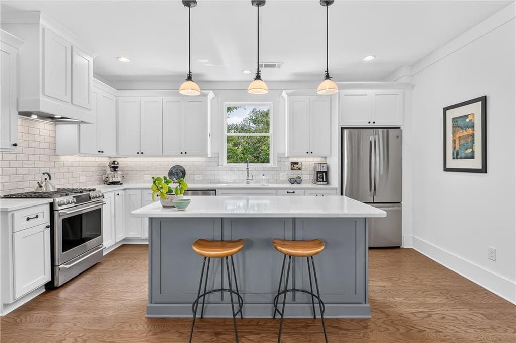 5 bedroom, 3 bathroom, 2,838 sq ft single family residence for sale at 185 Valley Street, Ball Ground, GA 30107 — photo 5
