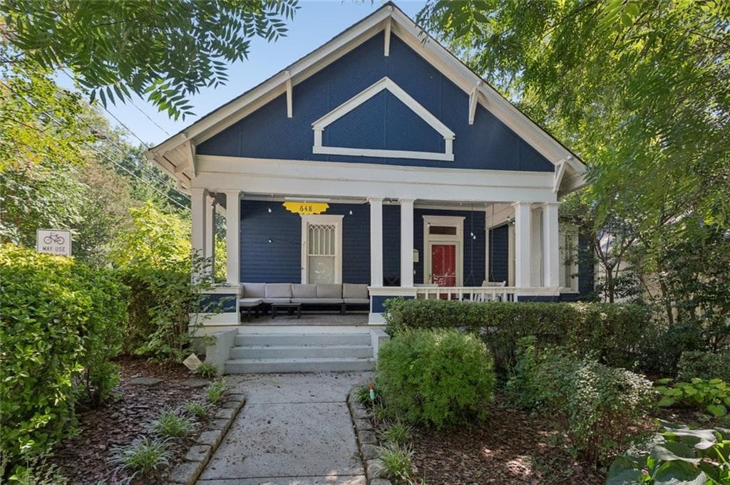 5 bedroom, 3 bathroom, 2,227 sq ft single family residence for sale at 648 Waldo Street, Atlanta, GA 30312