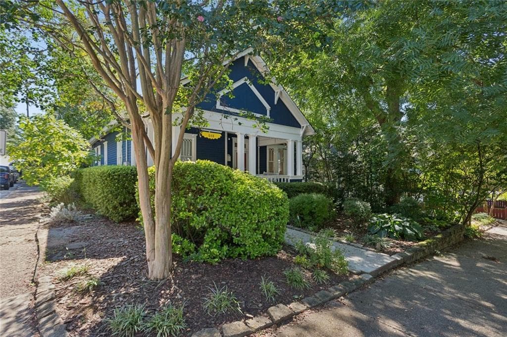 5 bedroom, 3 bathroom, 2,227 sq ft single family residence for sale at 648 Waldo Street, Atlanta, GA 30312 — photo 10