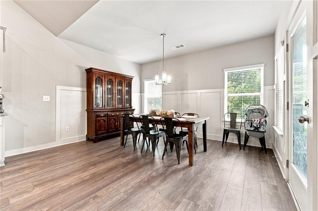 4 bedroom, 3 bathroom, 2,438 sq ft single family residence for sale at 4052 Links Boulevard, Jefferson, GA 30549 — photo 5