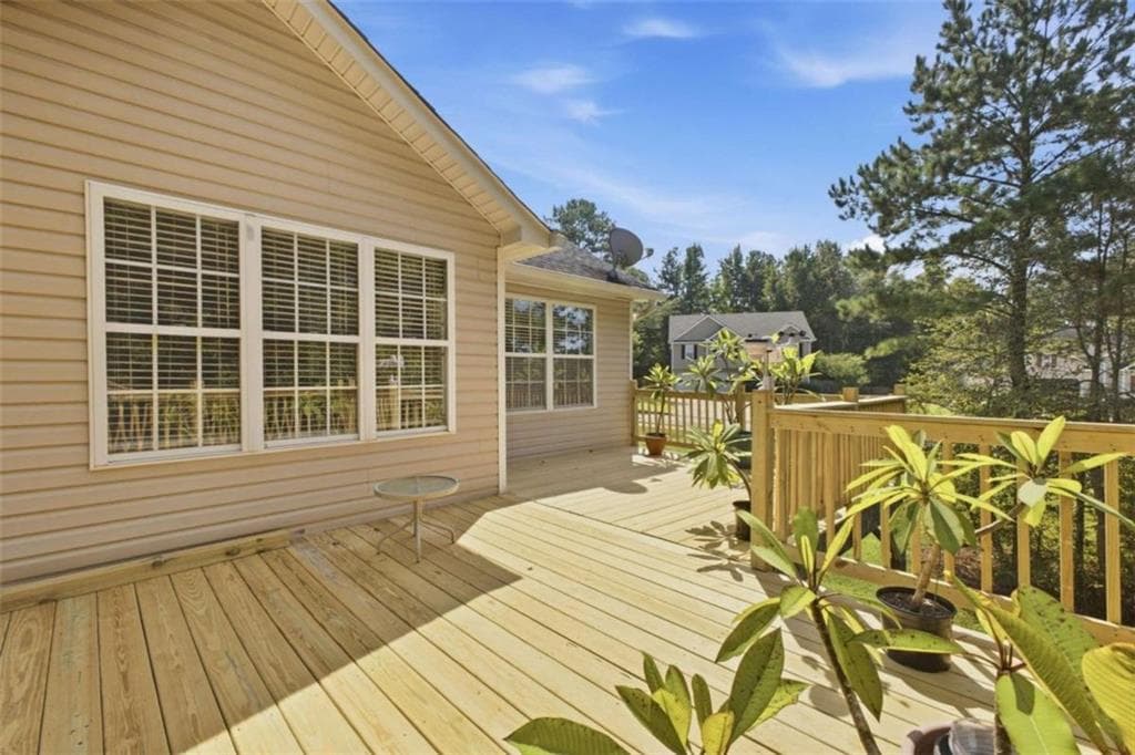 3 bedroom, 2 bathroom, 2,726 sq ft single family residence for sale at 3465 Laurel Springs Cove, Villa Rica, GA 30180 — photo 10