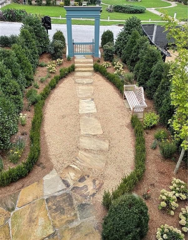 3 bedroom, 2 bathroom, 1,470 sq ft townhouse for sale at 69 Delmont Drive, Atlanta, GA 30305 — photo 4