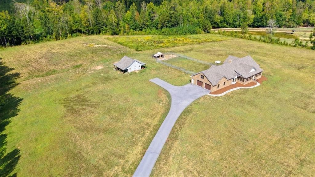 3 bedroom, 2 bathroom, 3,461 sq ft single family residence for sale at 380 Bozeman Road, White, GA 30184