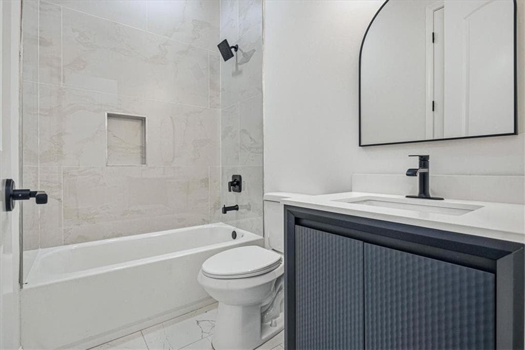3 bedroom, 3 bathroom, 1,497 sq ft townhouse for sale at 1314-B Dorsey Street, Atlanta, GA 30310 — photo 7