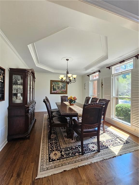 5 bedroom, 5 bathroom, 4,563 sq ft single family residence for sale at 1363 Riverview Run Lane, Suwanee, GA 30024 — photo 8