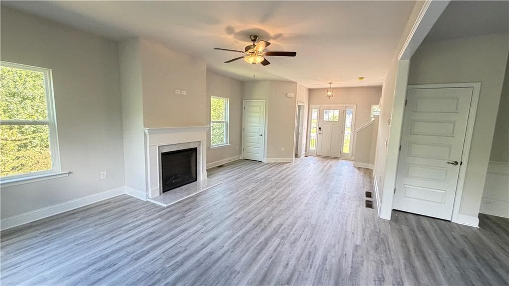 5 bedroom, 4 bathroom, 2,131 sq ft single family residence for sale at 610 Bald Ridge Circle, Demorest, GA 30535 — photo 4
