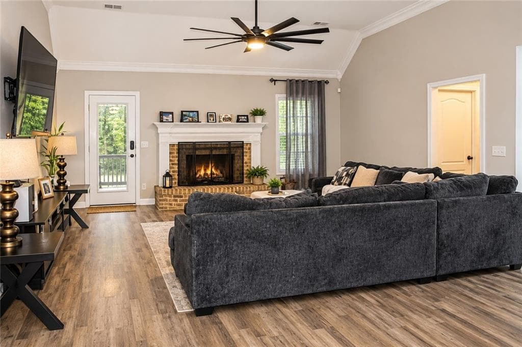 4 bedroom, 2 bathroom, 2,264 sq ft single family residence for sale at 155 RoseWalk Drive, Covington, GA 30016 — photo 5