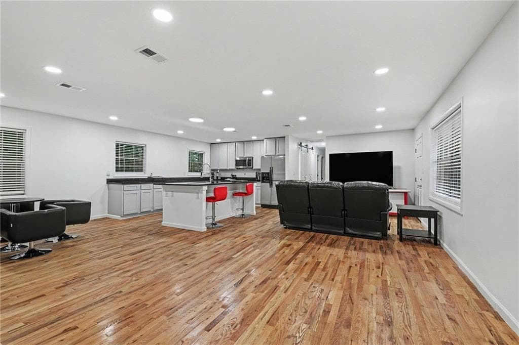 3 bedroom, 2 bathroom, 1,368 sq ft single family residence for sale at 2216 Chestnut Log Drive, Lithia Springs, GA 30122 — photo 5