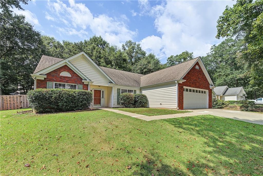 3 bedroom, 2 bathroom, 1,763 sq ft single family residence for rent at 80 Savanna Court, Powder Springs, GA 30127 for $2,000 a month — photo 2