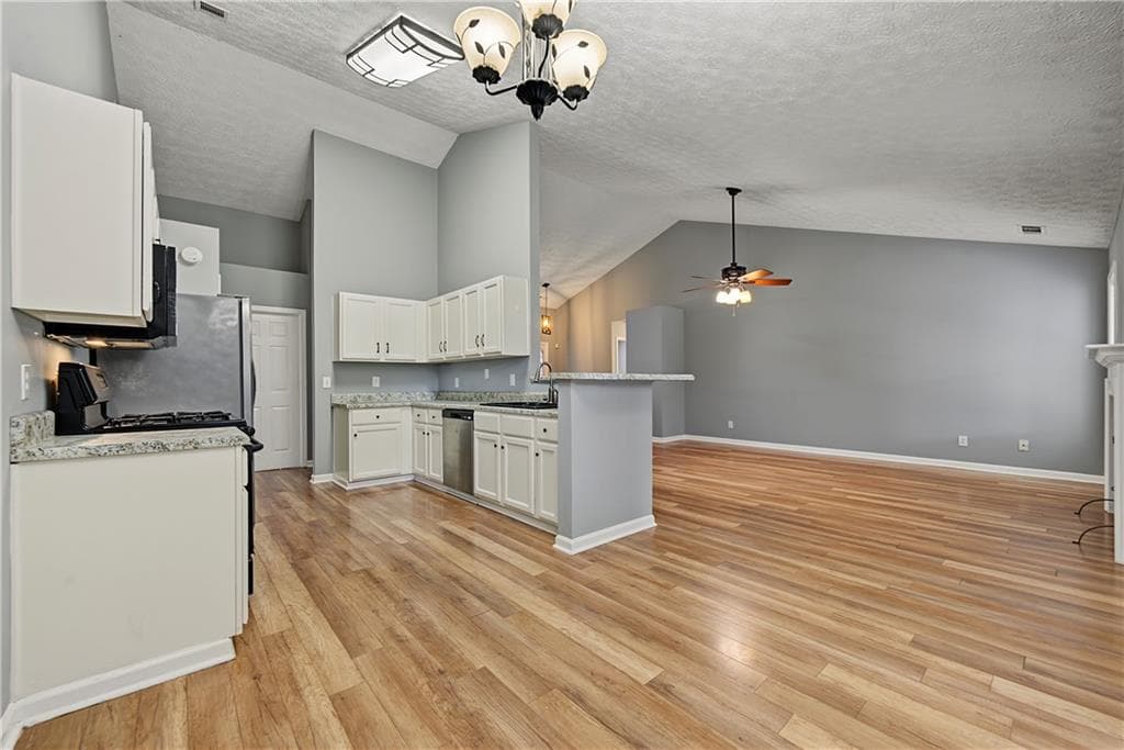 3 bedroom, 2 bathroom, 1,763 sq ft single family residence for rent at 80 Savanna Court, Powder Springs, GA 30127 for $2,000 a month — photo 7