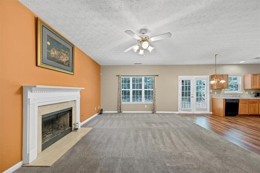 3 bedroom, 3 bathroom, 1,640 sq ft single family residence for rent at 5745 Old Carriage Drive, Atlanta, GA 30349 for $2,100 a month — photo 5