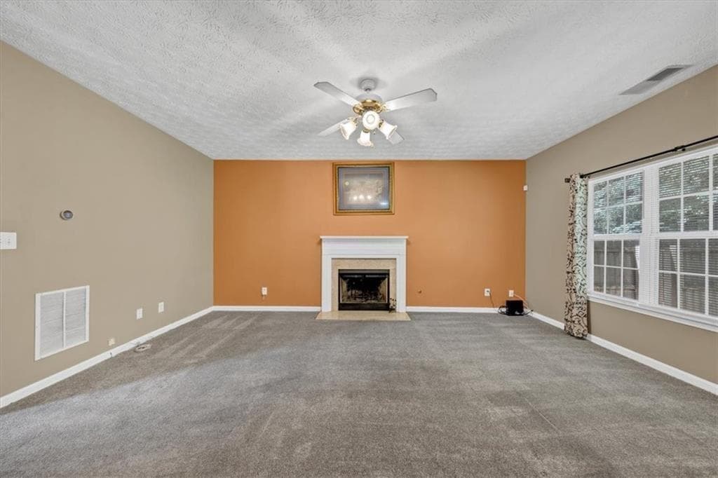 3 bedroom, 3 bathroom, 1,640 sq ft single family residence for rent at 5745 Old Carriage Drive, Atlanta, GA 30349 for $2,100 a month — photo 7