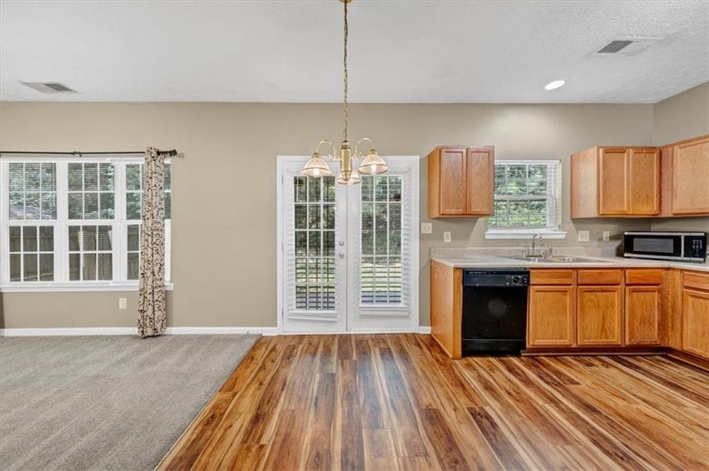 3 bedroom, 3 bathroom, 1,640 sq ft single family residence for rent at 5745 Old Carriage Drive, Atlanta, GA 30349 for $2,100 a month — photo 9