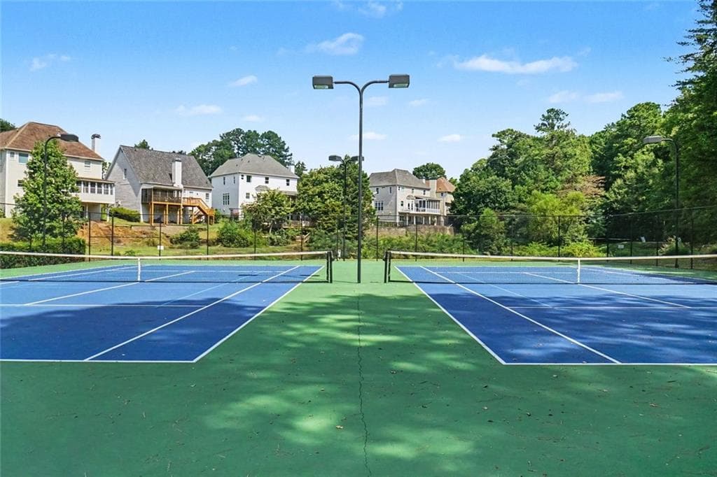 3 bedroom, 3 bathroom, 2,418 sq ft single family residence under contract at 1049 Swaying Pines Trace, Marietta, GA 30066 — photo 8