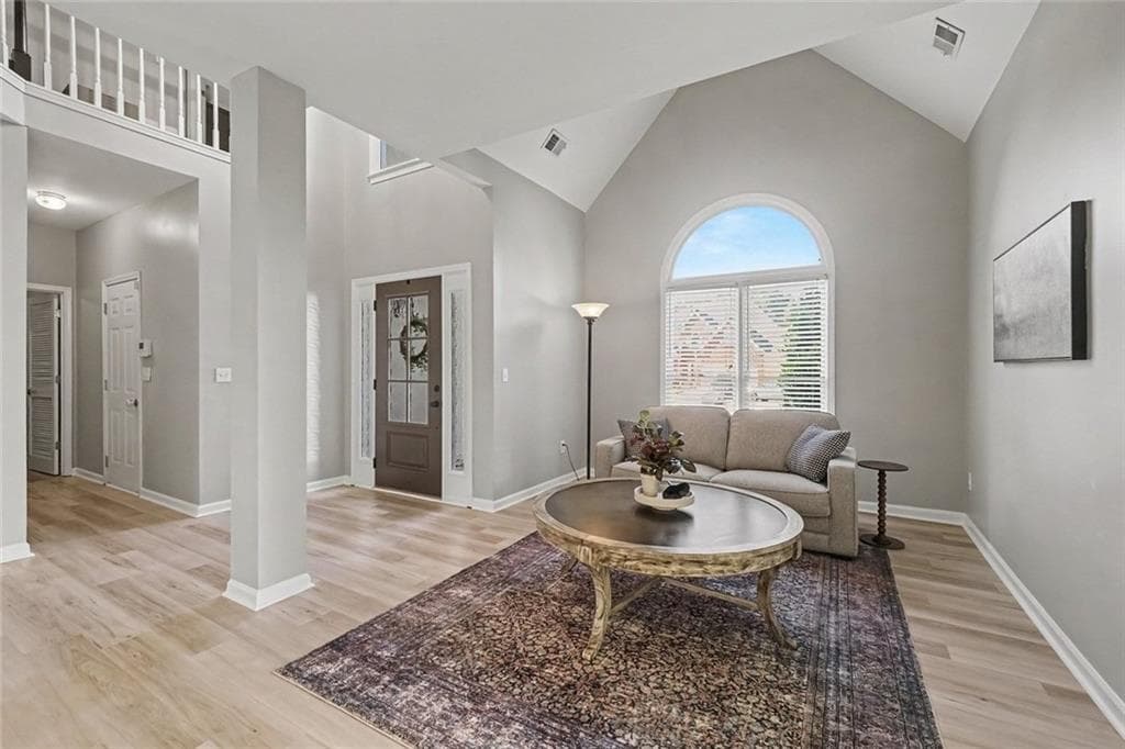 3 bedroom, 3 bathroom, 2,418 sq ft single family residence under contract at 1049 Swaying Pines Trace, Marietta, GA 30066 — photo 10