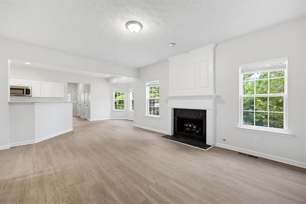 4 bedroom, 2 bathroom, 2,917 sq ft single family residence for sale at 3014 New Haven Lane, Villa Rica, GA 30180 — photo 7