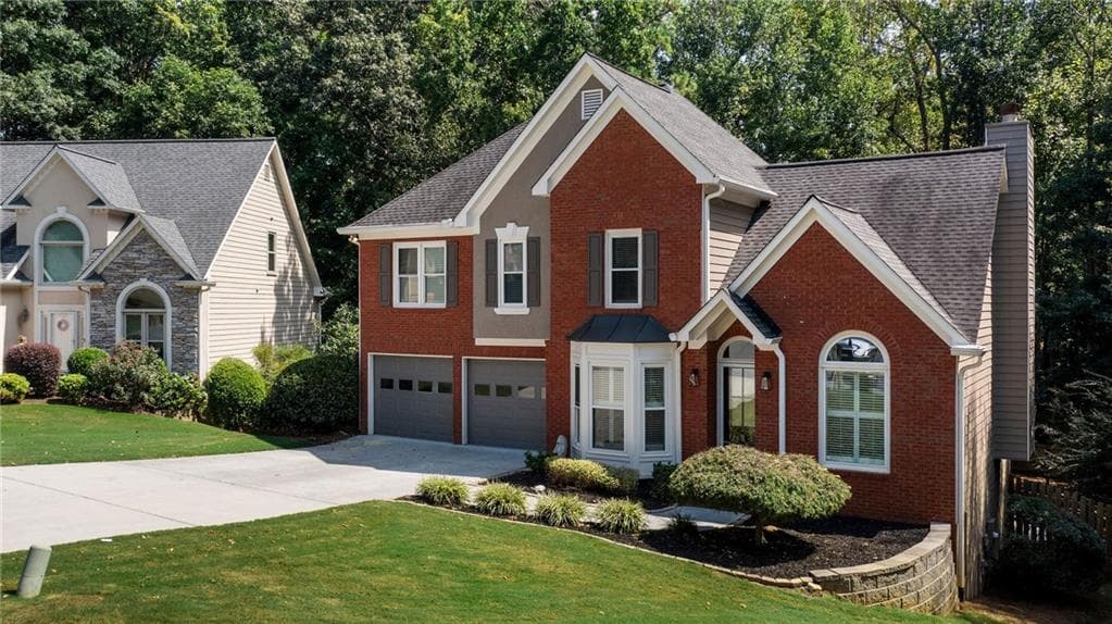 5 bedroom, 4 bathroom, 3,960 sq ft single family residence for sale at 376 Yonah Circle, Woodstock, GA 30189 — photo 6