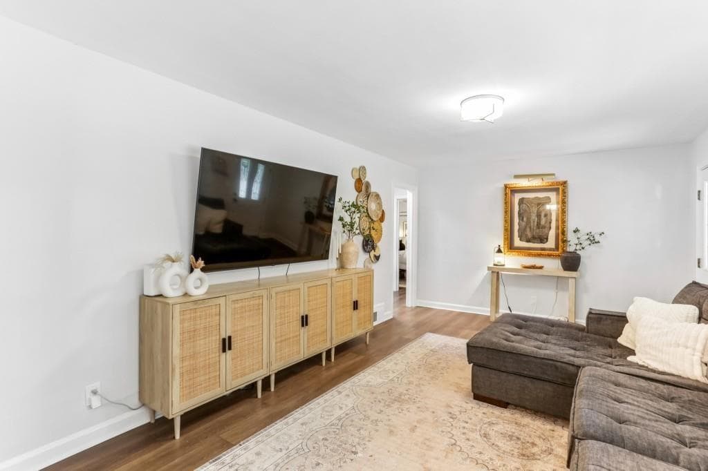 3 bedroom, 2 bathroom, 1,185 sq ft single family residence for sale at 1879 Long, Decatur, GA 30032 — photo 10