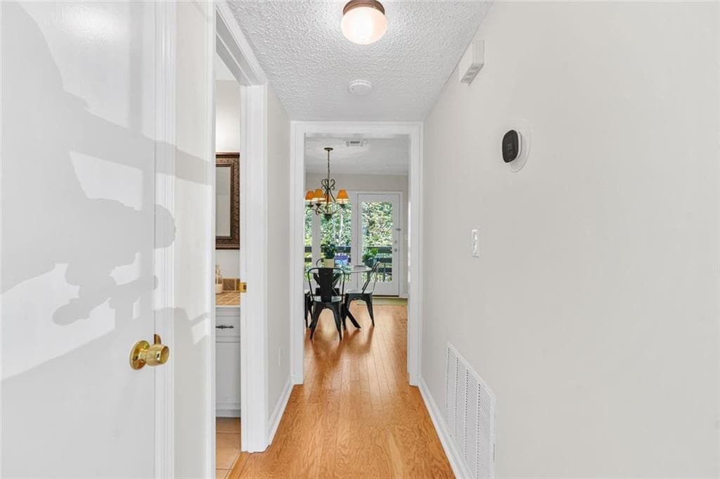 2 bedroom, 3 bathroom, 1,594 sq ft condominium for sale at 2474 Northlake Court, Atlanta, GA 30345 — photo 5