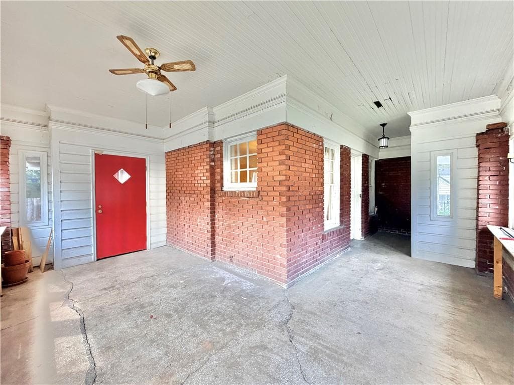 3 bedroom, 1 bathroom, 1,319 sq ft single family residence for sale at 1563 Sylvan Road, Atlanta, GA 30310 — photo 9