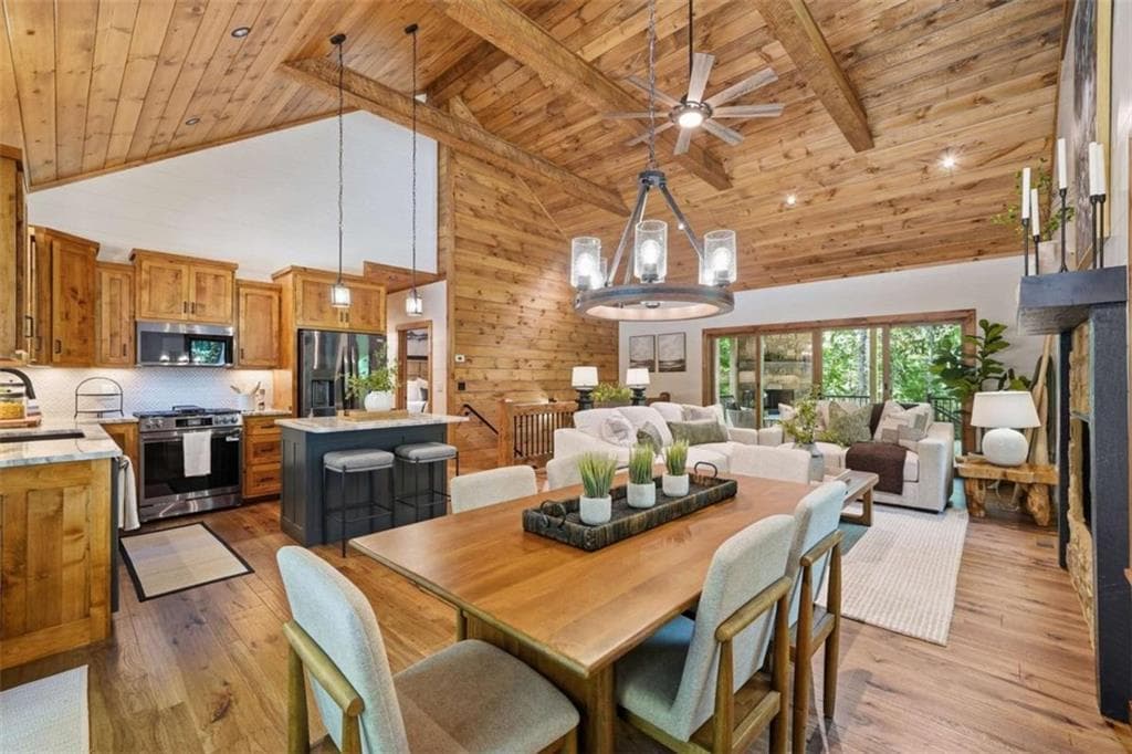3 bedroom, 2 bathroom, 1,904 sq ft single family residence for sale at 288 Hoot Owl Hill, Morganton, GA 30560 — photo 4