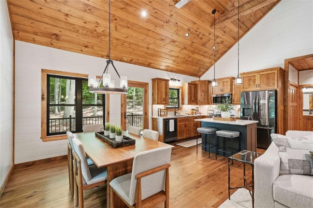 3 bedroom, 2 bathroom, 1,904 sq ft single family residence for sale at 288 Hoot Owl Hill, Morganton, GA 30560 — photo 6