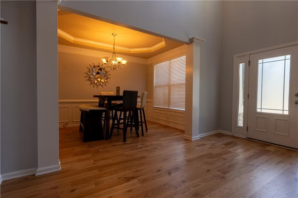 5 bedroom, 3 bathroom, 3,933 sq ft single family residence under contract at 1712 Penny Lane, Lawrenceville, GA 30043 — photo 3