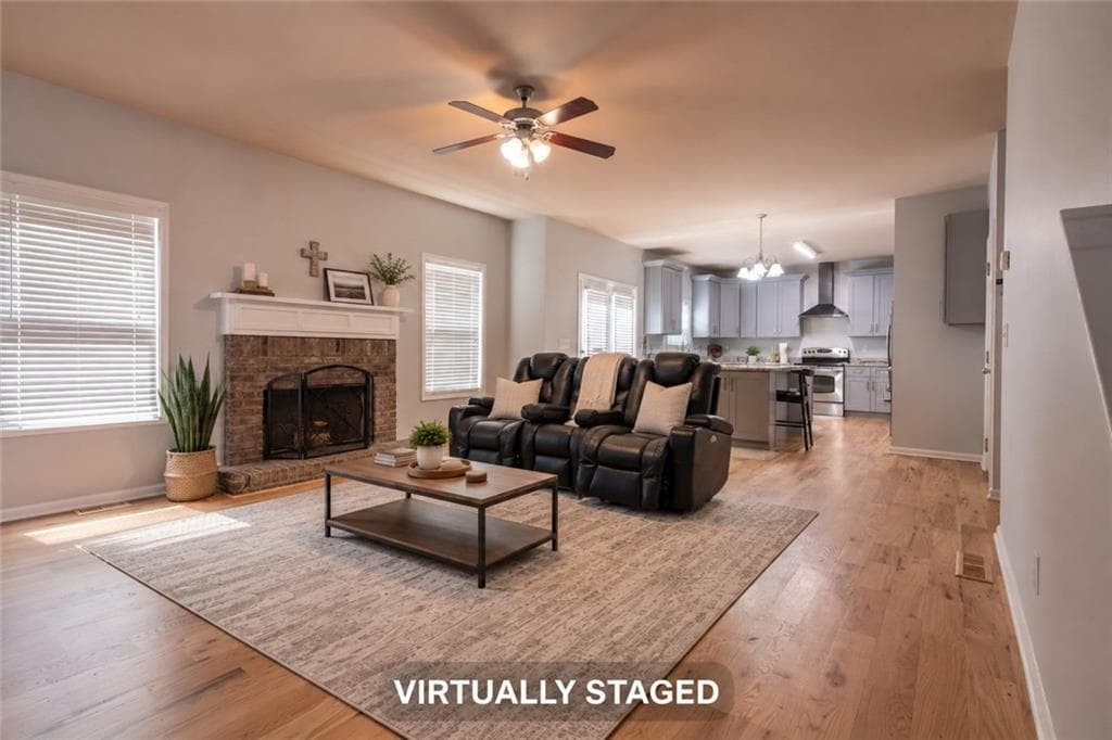 5 bedroom, 3 bathroom, 3,933 sq ft single family residence under contract at 1712 Penny Lane, Lawrenceville, GA 30043 — photo 4
