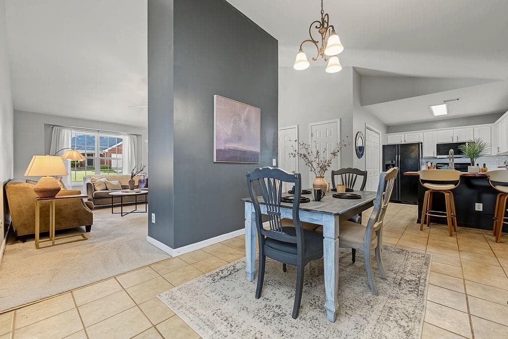 2 bedroom, 2 bathroom, 1,130 sq ft single family residence for sale at 217 Parkridge Drive, Woodstock, GA 30189 — photo 8