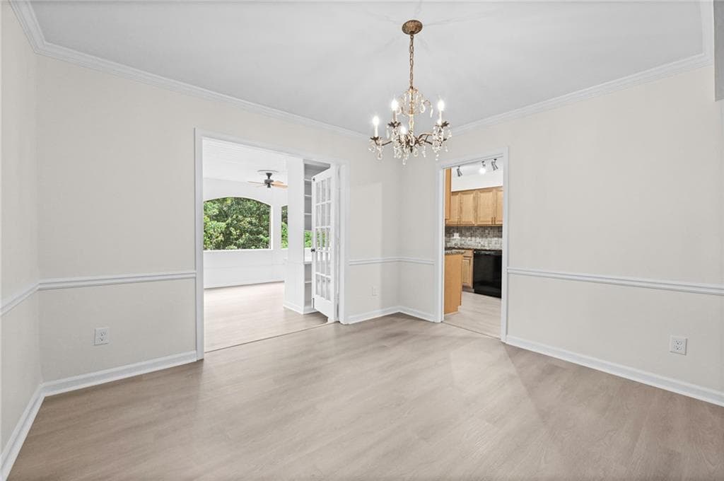 3 bedroom, 2 bathroom, 1,670 sq ft condominium for sale at 70 Chaumont Square, Atlanta, GA 30327 — photo 9