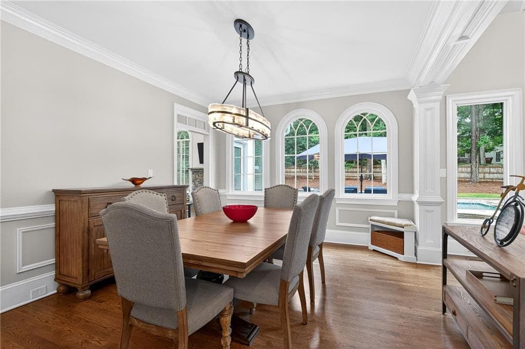 5 bedroom, 6 bathroom, 6,748 sq ft single family residence for sale at 4164 Nobleman Point, Peachtree Corners, GA 30097 — photo 7