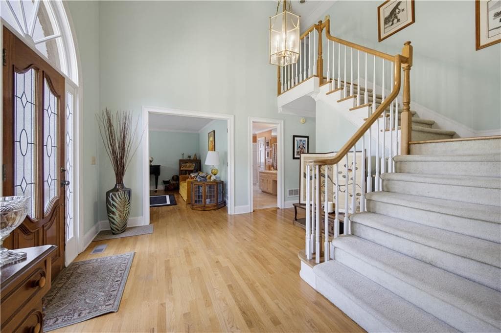 4 bedroom, 3 bathroom, 3,572 sq ft single family residence for sale at 1001 Ashebrooke Court, Marietta, GA 30068 — photo 5