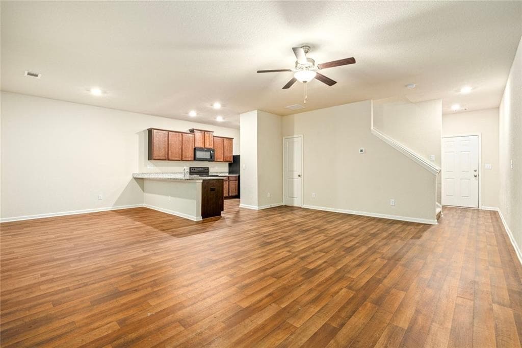 3 bedroom, 3 bathroom, 1,692 sq ft single family residence for sale at 372 Morning Drive, Athens, GA 30606 — photo 8