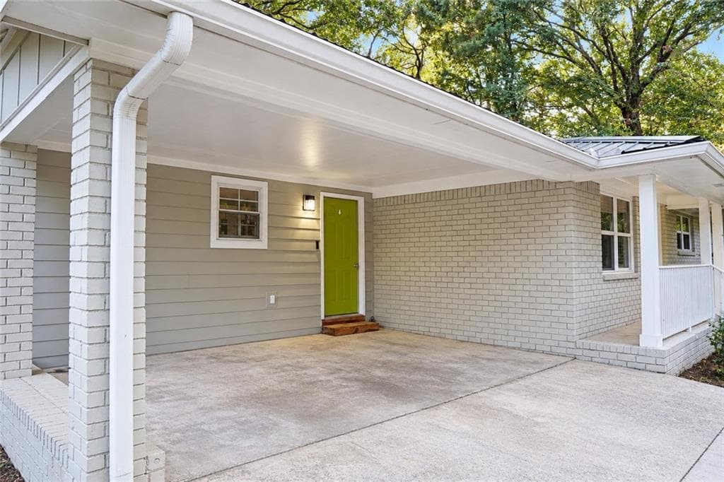 3 bedroom, 2 bathroom, 1,344 sq ft single family residence for sale at 6395 Hemp Street, Douglasville, GA 30135 — photo 5