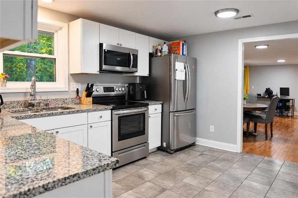 3 bedroom, 2 bathroom, 1,344 sq ft single family residence for sale at 6395 Hemp Street, Douglasville, GA 30135 — photo 7
